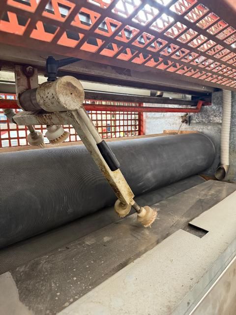 4SC102405-Caselli-Group-4-ROLLERS-GLUE-SPREADER-OSAMA-S4RP-1300 (2).jpeg